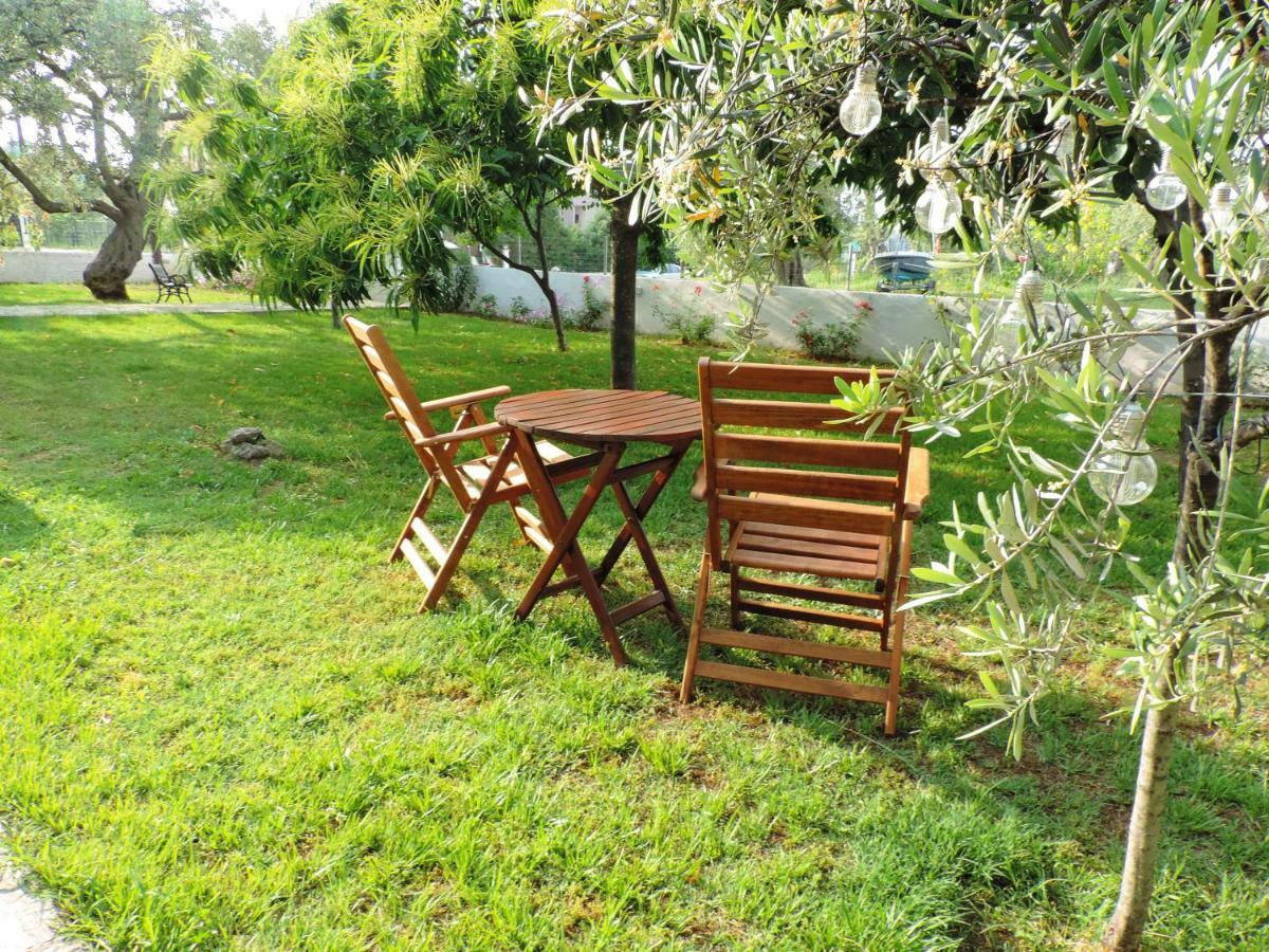 Villa Dafni Studios Лименас Екстериор снимка